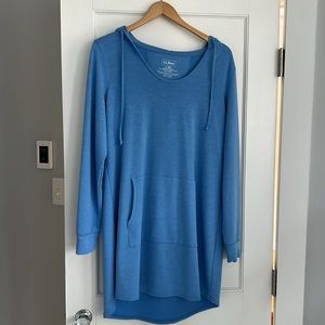 L.L. Bean Women's Hooded Swim Coverup in Sky Blue